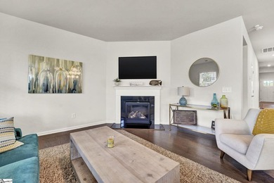 Experience the perfect blend of modern design, thoughtful layout - photo 13