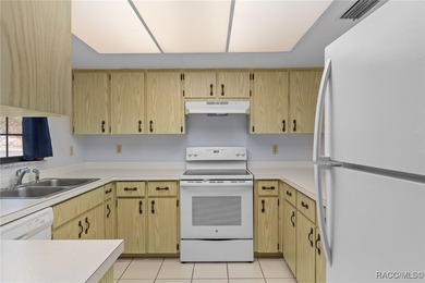 SELLER MOTIVATED! Seller says, *Bring all reasonable offers!* - photo 15