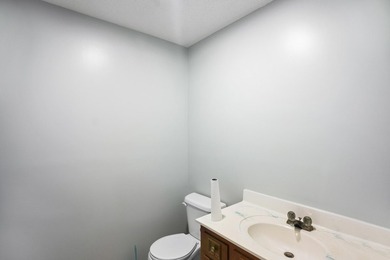 Rare opportunity in Barnwell SC.!!! 2800+ sq ft of office - photo 21
