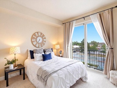 Welcome to this bright and open 2-bedroom, 2-bath condo in - photo 21