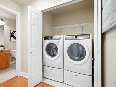 Welcome to this bright and open 2-bedroom, 2-bath condo in - photo 23