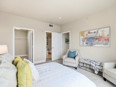 Welcome to this bright and open 2-bedroom, 2-bath condo in - photo 29