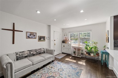 Welcome to this bright and inviting 1-bedroom garden-style co-op - photo 2
