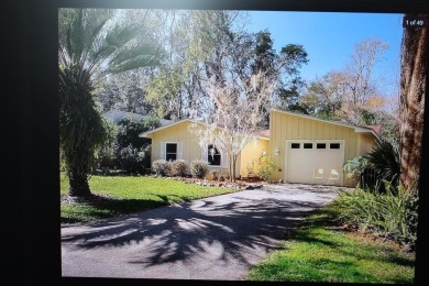 Lake Home For Sale in Alachua, Florida