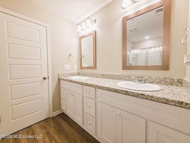 This beautiful home in Gulfport is designed for both style and - photo 21