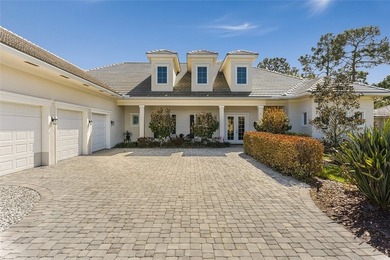 Custom-built in 2019, this stunning CBS golf course estate in - photo 3
