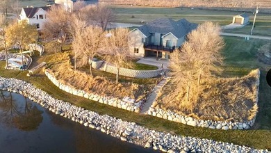 This beautiful Big Stone Lake home offers 120 feet of pristine - photo 40