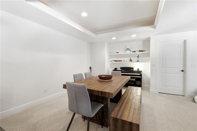 RARE OPPORTUNITY & PREMIER LOCATION! This stunning four-bedroom - photo 48