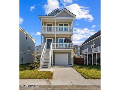 Come see this Beautiful home located on Lady's Island with 3 - photo 1