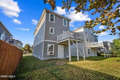 Come see this Beautiful home located on Lady's Island with 3 - photo 4