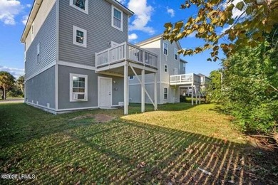 Come see this Beautiful home located on Lady's Island with 3 - photo 5