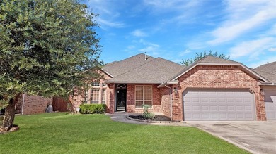 Rivendell Lake Home For Sale in Oklahoma City Oklahoma