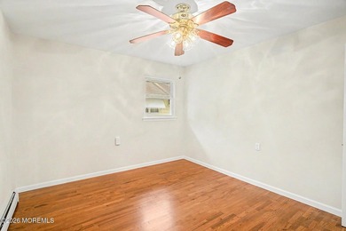 THIS HOME IS STUNNING!! EVERYTHING IS BRAND NEW AND ABSOLUTELY - photo 23