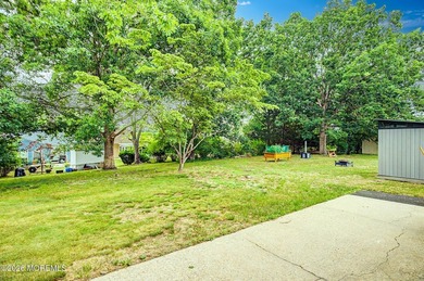 THIS HOME IS STUNNING!! EVERYTHING IS BRAND NEW AND ABSOLUTELY - photo 27