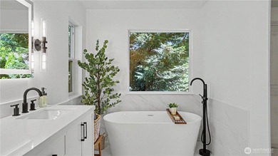 Experience the perfect blend of modern design and Northwest - photo 4