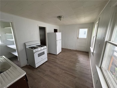 Another Rockin' Rochester Property! A rare opportunity to own - photo 6