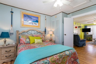 Cozy 2BR/1BA conversion located within the prestigious and - photo 14