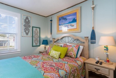 Cozy 2BR/1BA conversion located within the prestigious and - photo 17