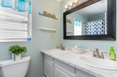 Cozy 2BR/1BA conversion located within the prestigious and - photo 18