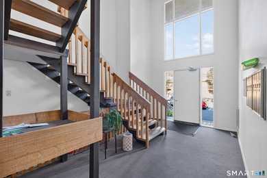 Welcome to this beautifully one-bedroom, one-bath corner unit - photo 19