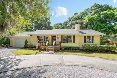 Charming 3BR Cottage on Lady's Island - Minutes to Downtown - photo 1