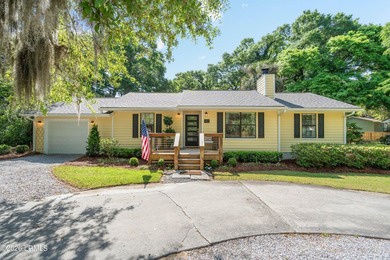 Charming 3BR Cottage on Lady's Island - Minutes to Downtown - photo 5