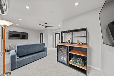A location and townhome truly second to none! Tax abated through - photo 33