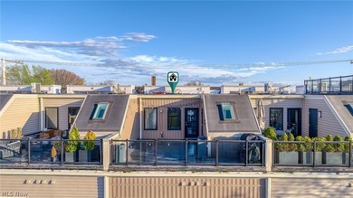 A location and townhome truly second to none! Tax abated through - photo 37