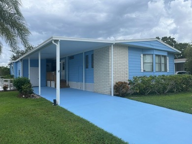 (private lake, pond, coastal) Home For Sale in Vero Beach Florida