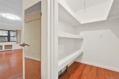 Welcome to Linden Towers Co-op in the heart of North Flushing! - photo 13