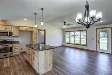 This remodeled home is move-in ready with fresh updates - photo 14