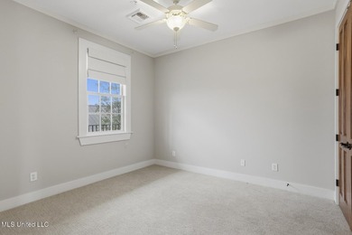HIghly sought out 2 bed/2 bath condo in the Township of Colony - photo 18