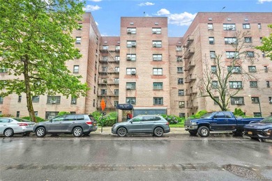 Welcome to Linden Towers Co-op in the heart of North Flushing! - photo 19