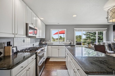 Unwind and take in the sweeping views and exceptional lifestyle - photo 23