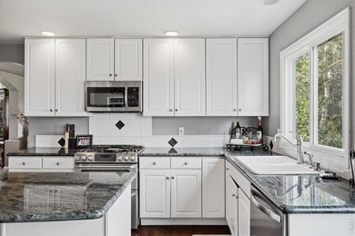 Unwind and take in the sweeping views and exceptional lifestyle - photo 24
