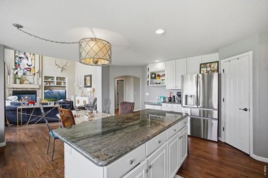 Unwind and take in the sweeping views and exceptional lifestyle - photo 25