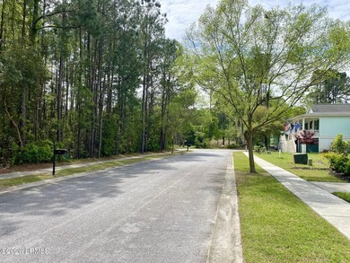 Live Oaks at Battery Creek. Buildable 1/4-acre lot near the - photo 5