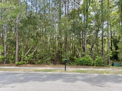 Live Oaks at Battery Creek. Buildable 1/4-acre lot near the - photo 8