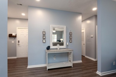 Nice two bedroom, two bath Canterbury Court condo located on a - photo 11