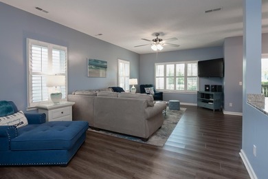 Nice two bedroom, two bath Canterbury Court condo located on a - photo 12
