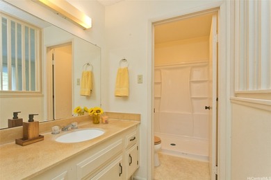 Always desirable Mariners Village 3! This townhouse is priced to - photo 14