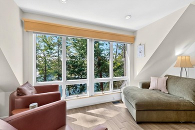 Welcome to Sebago Lake, where this state-of-the-art retreat - photo 15