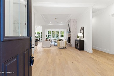 Looking for timeless luxury in a quiet, serene neighborhood that - photo 5