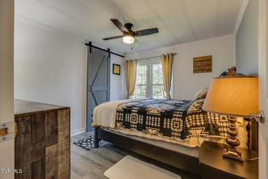 Welcome to your own private retreat just minutes from South - photo 30