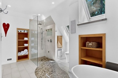 Welcome to Sebago Lake, where this state-of-the-art retreat - photo 33