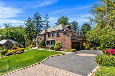 Grand All-Brick Tudor on a Prime Corner Lot Welcome to this - photo 34