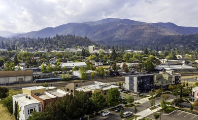 Calling all professionals! Are you tired of leasing office