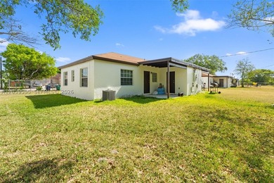 Investment opportunity in West Perrine. Fully leased 2 bed / 1 - photo 12