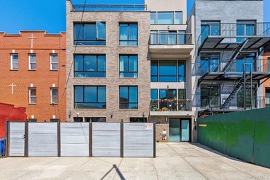 At the crossroads of Bed-Stuy's timeless brownstone elegance and - photo 2