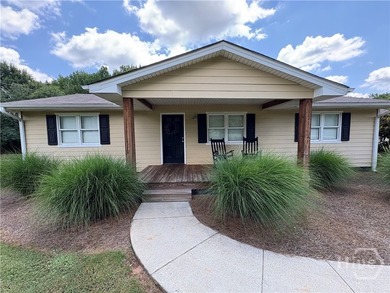 Completely renovated and truly move-in ready, this charming home - photo 13